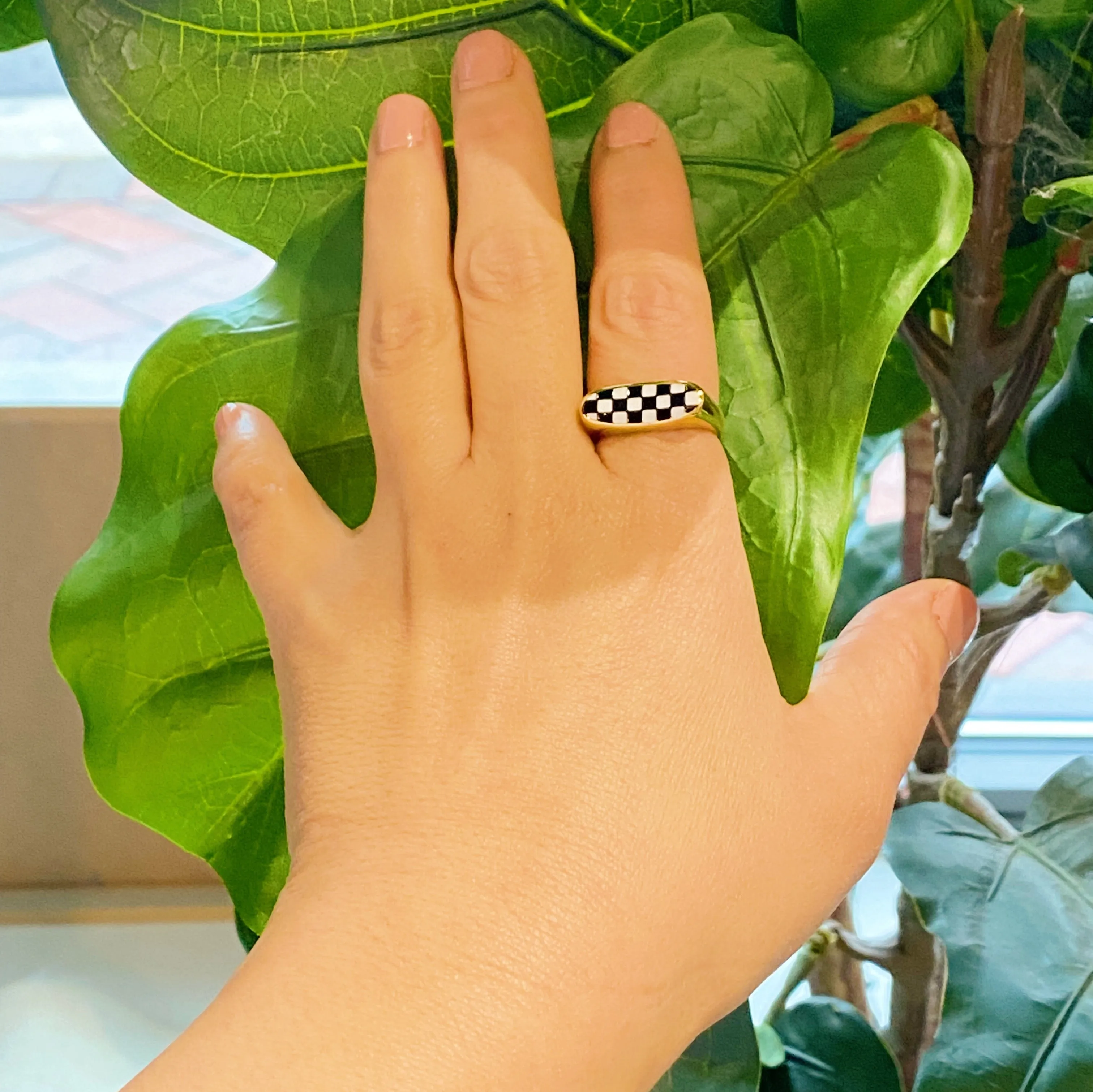 Checkered Oblong Ring