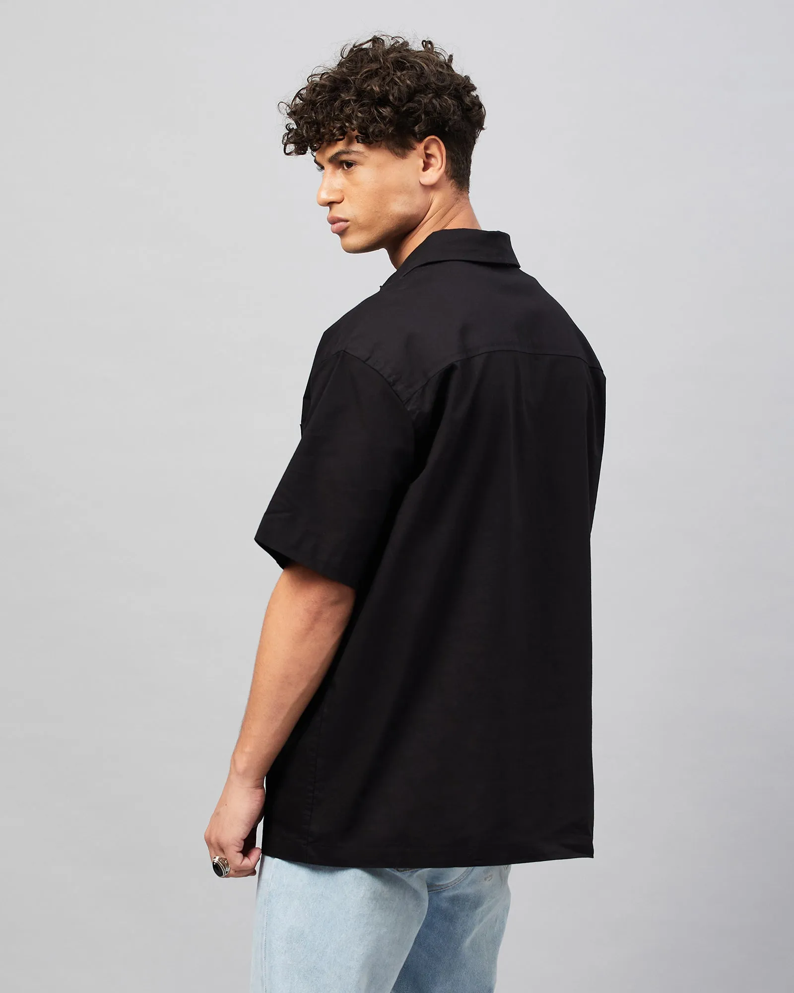 Chimpaaanzee Men Black Oversized Fit Shirt