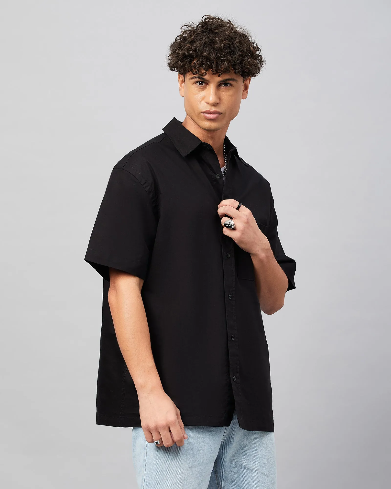 Chimpaaanzee Men Black Oversized Fit Shirt