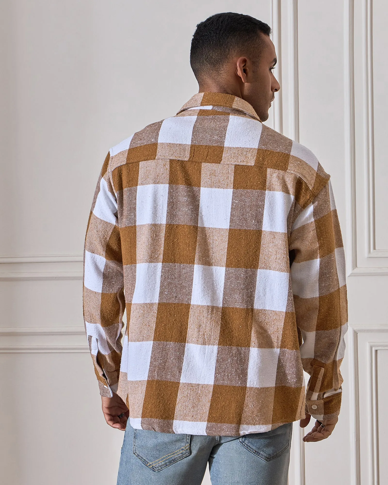 Chimpaaanzee Men Brown & White Oversized Fit Shirt