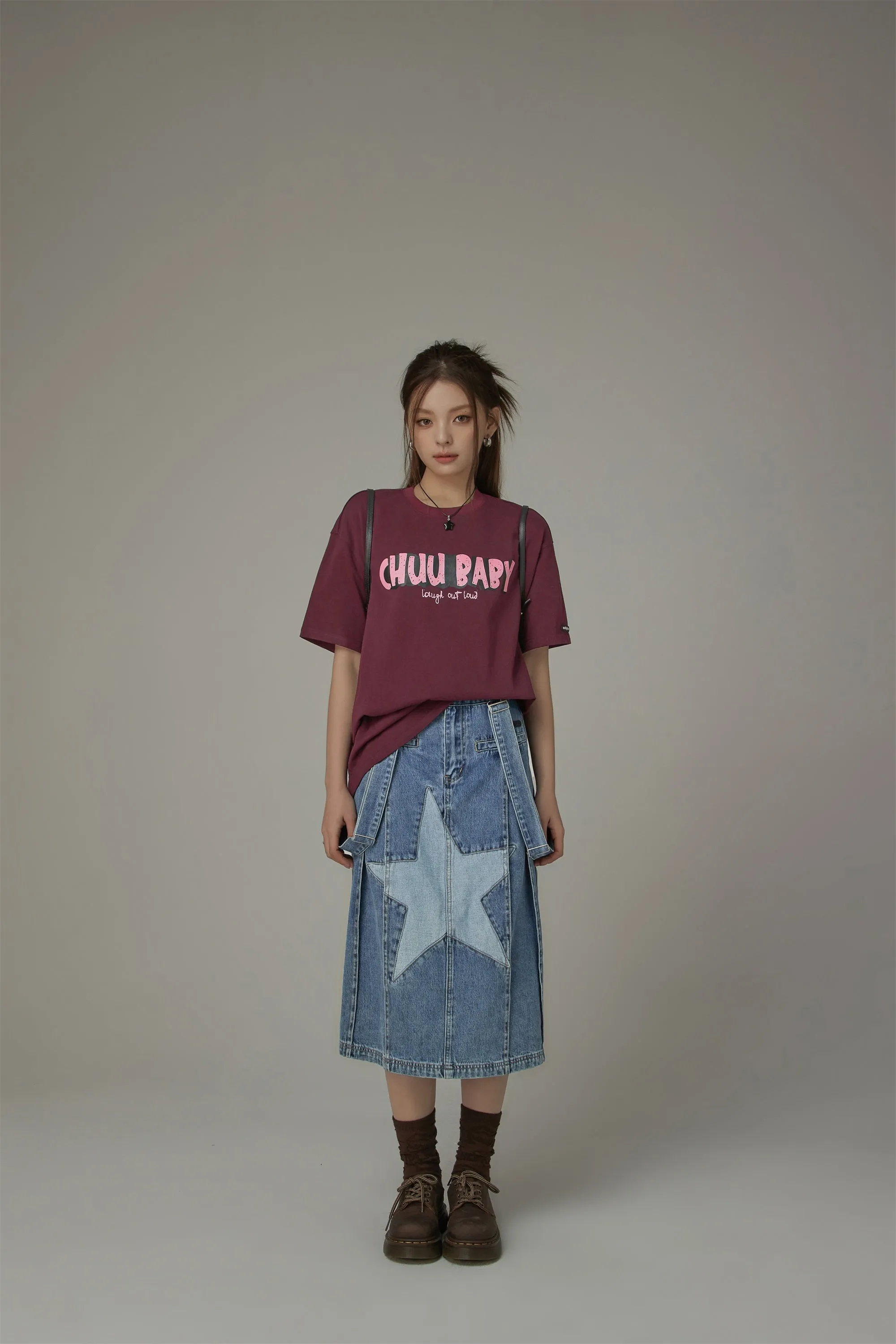 Chuu Baby Logo Cotton Loose Fit T-Shirt