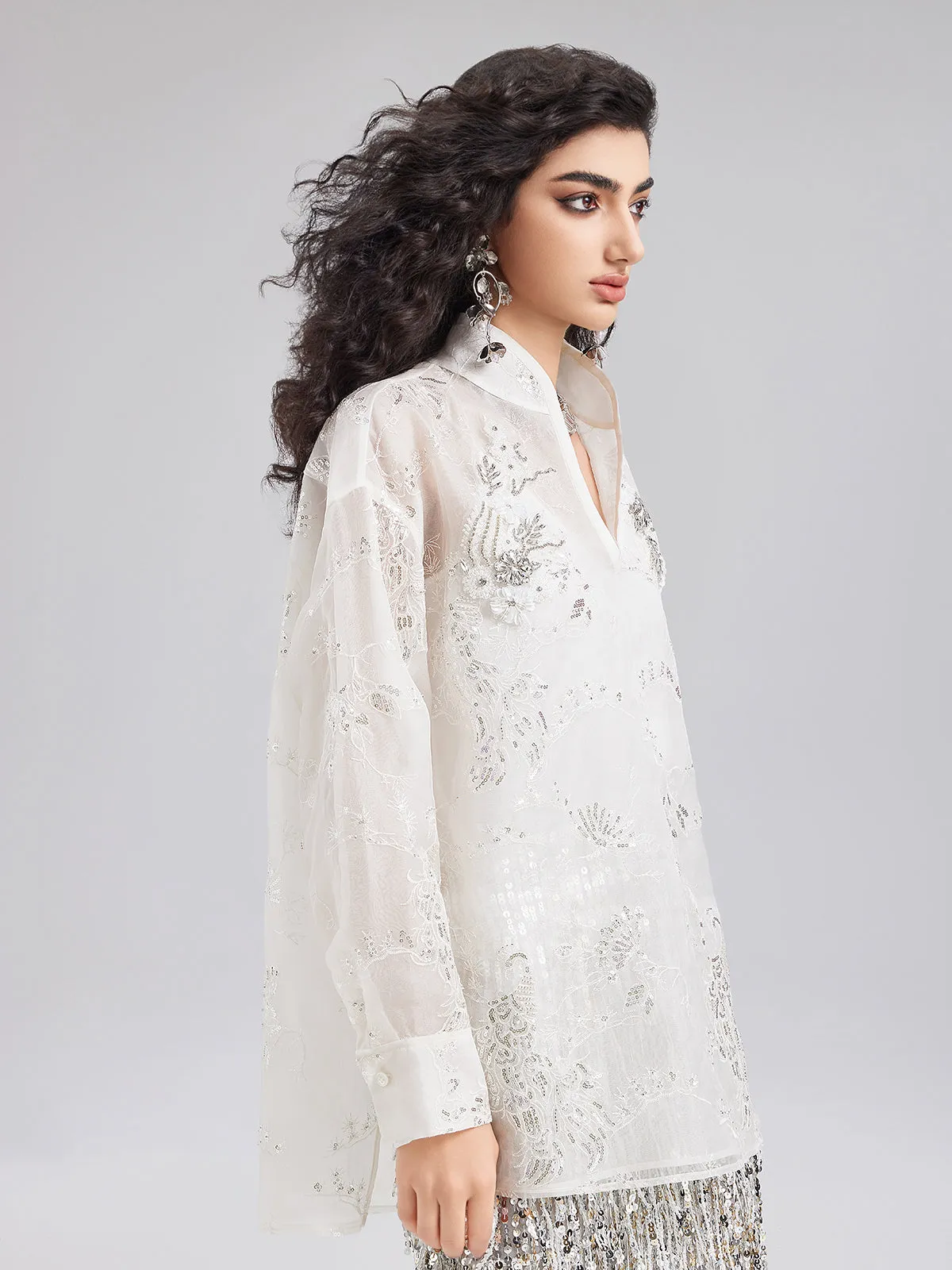 Modern Chinese Embroidered Stand Collar Top