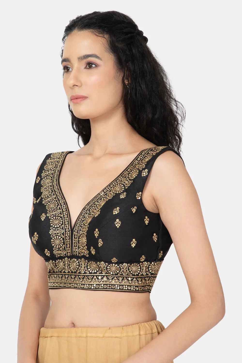 Naidu Hall Ethnic Saree Blouse with V-Neck Sleeveless - Black