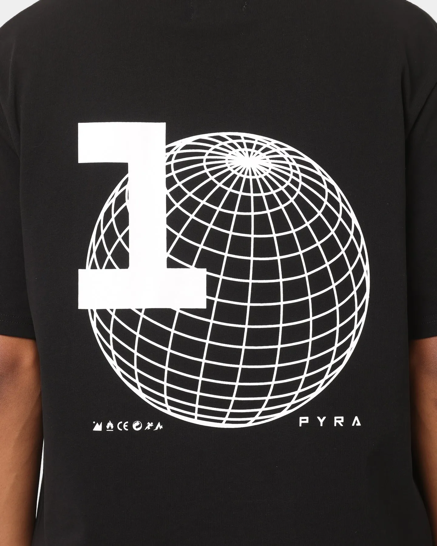 PYRA Movement T-Shirt Black/White