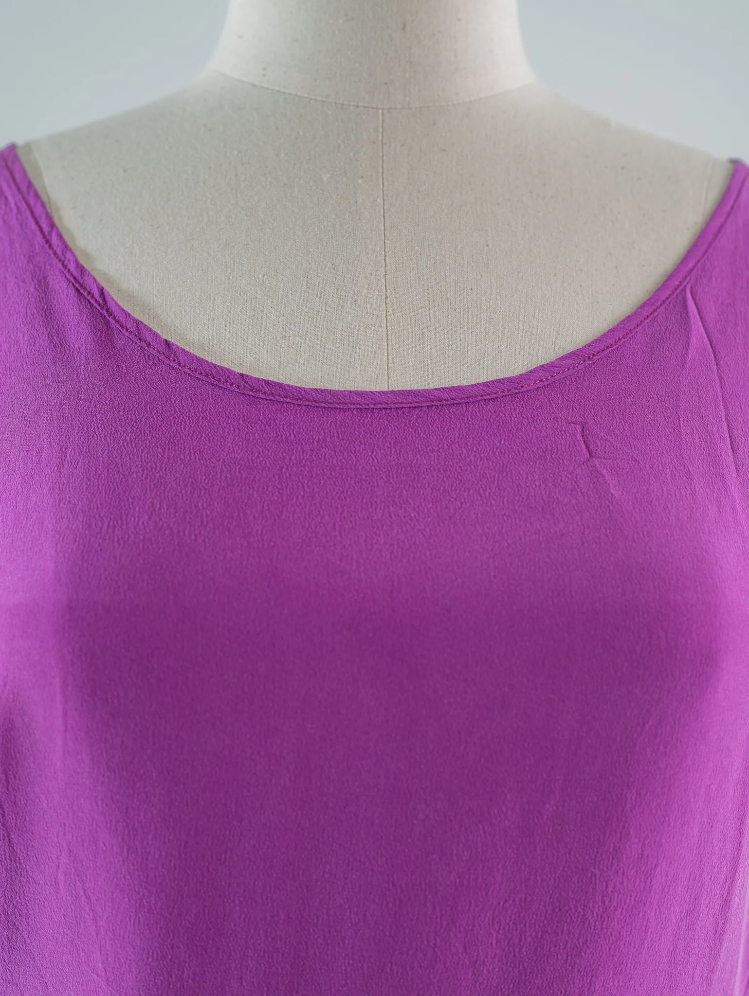 Vintage Silk Purple Round Neck Sleeveless Blouse